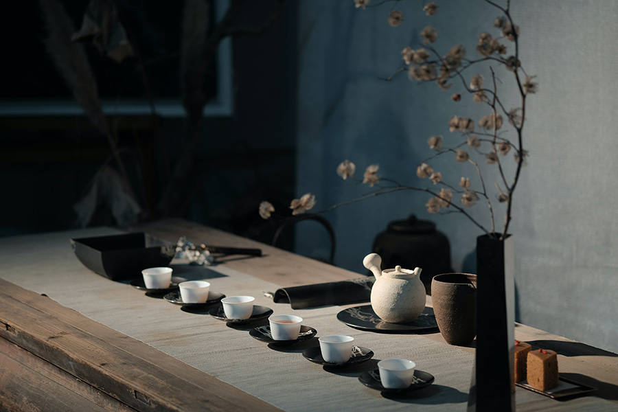 茶席之美：平面设计中的东方意境
